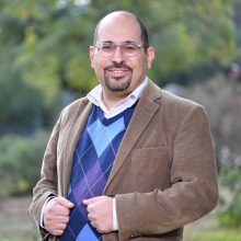 נועם